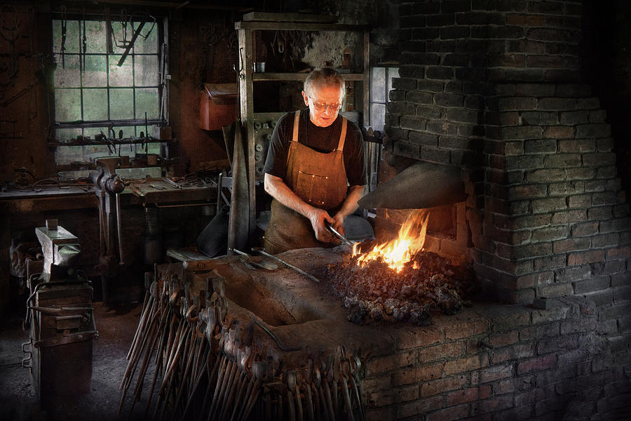 blacksmith-blacksmiths-like-it-hot-mike-savad.jpg